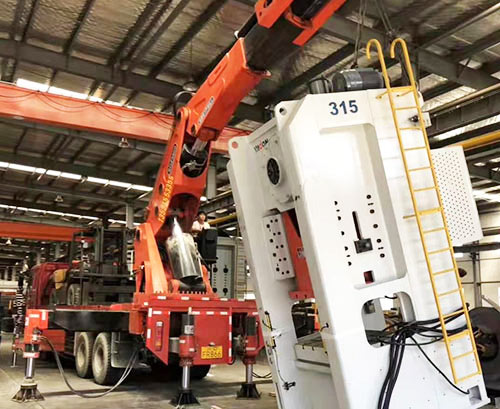 滁州琅琊提升工作效率，选择优质折臂吊租赁服务