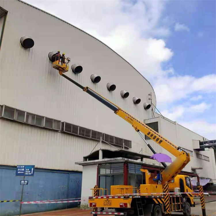 滁州琅琊高空作业车出租服务：专业广告牌安装解决方案