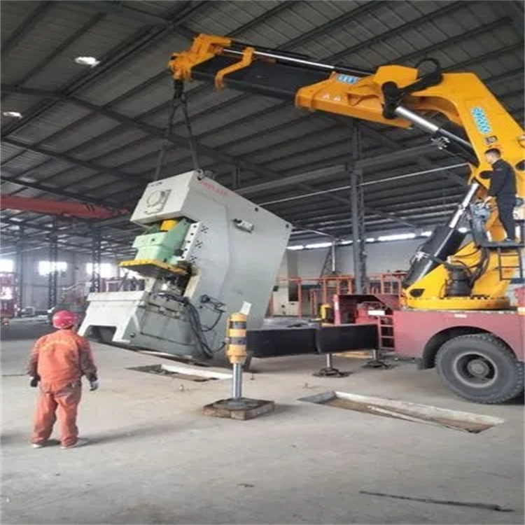 滁州琅琊80吨折臂吊车出租附近电话